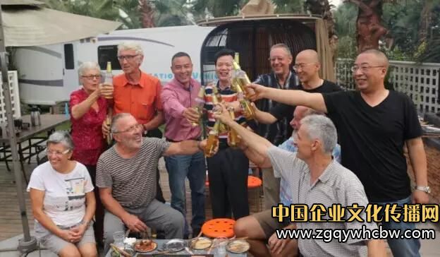 SMSC成都棕櫚世界房車露營(yíng)地3.JPG